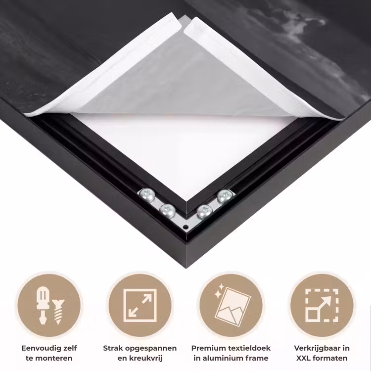 Licht - Wolken - Zee - Zwart-wit - Natuur Textielframe zwart klein -USP_feed_closeupNL