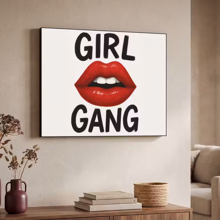 Lip - Girl - Rood - Letters Textielframe zwart klein -sfeer3