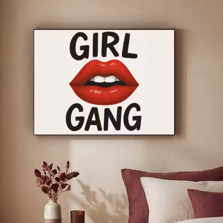 Lip - Girl - Rood - Letters Textielframe zwart klein -sfeer1