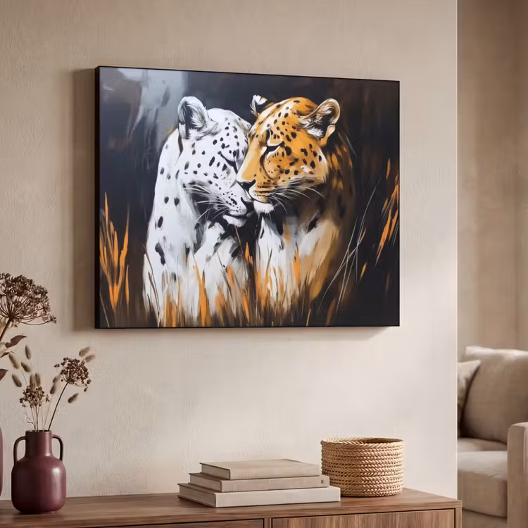 Luipaard - Oranje - Wit - Gras Textielframe zwart klein -sfeer3