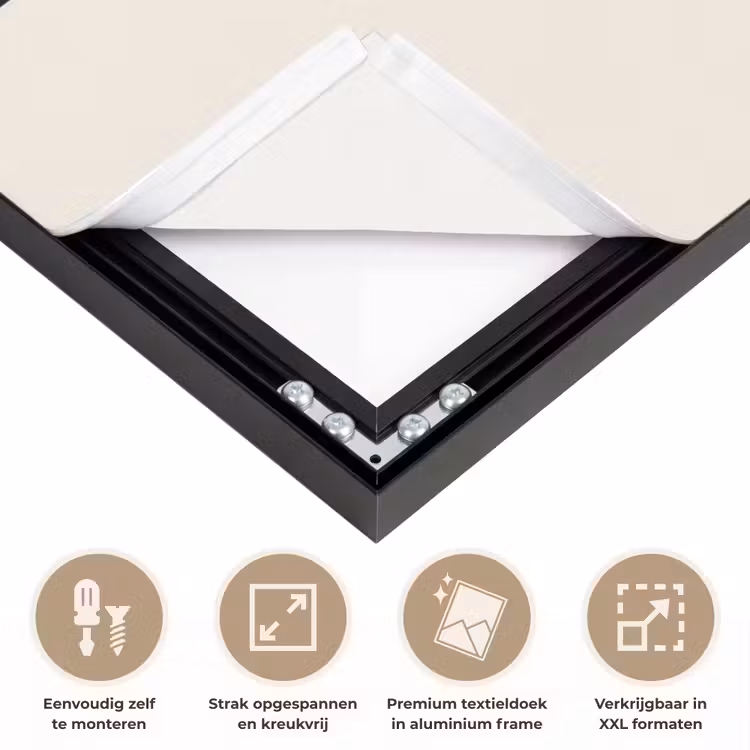 Minimalistisch - Zwarte boog - Gouden cirkel Textielframe zwart klein -USP_feed_closeupNL