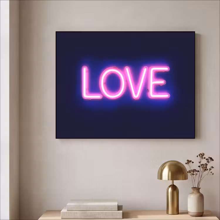 Neon - Love - Valentijn Textielframe - compleet frame klein -sfeer2