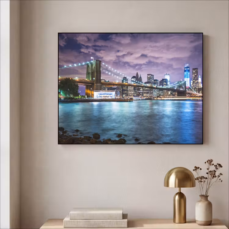 New York - Skyline - Stad - Kleuren Textielframe zwart klein -sfeer2