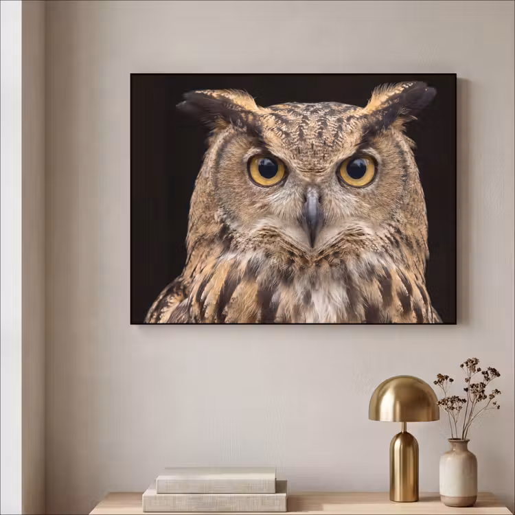 Oehoe - Uil - Portret - Bruin Textielframe zwart klein -sfeer2