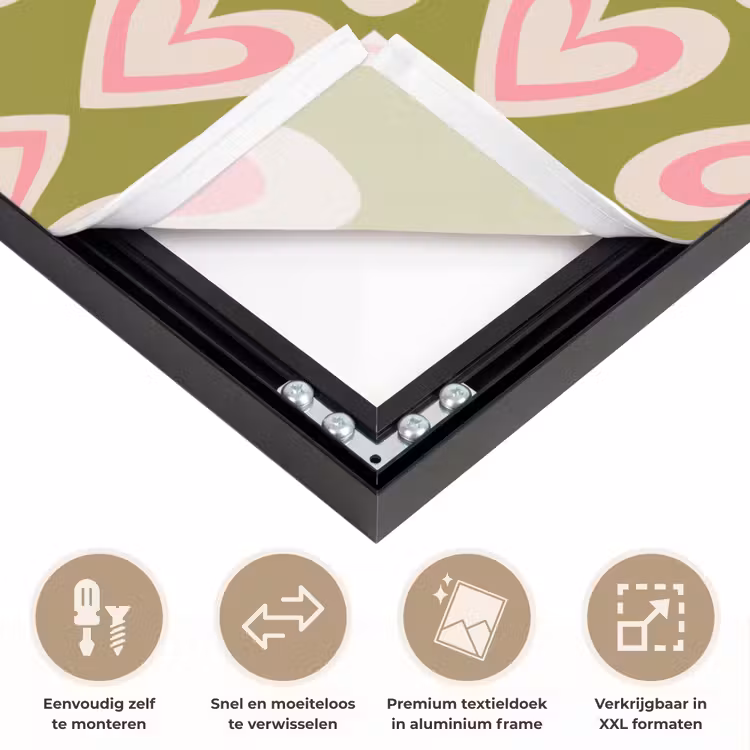 Patroon - Symmetrisch - Hartjes - Olijfgroen Textielframe zwart klein 947 -USP_closeupNL