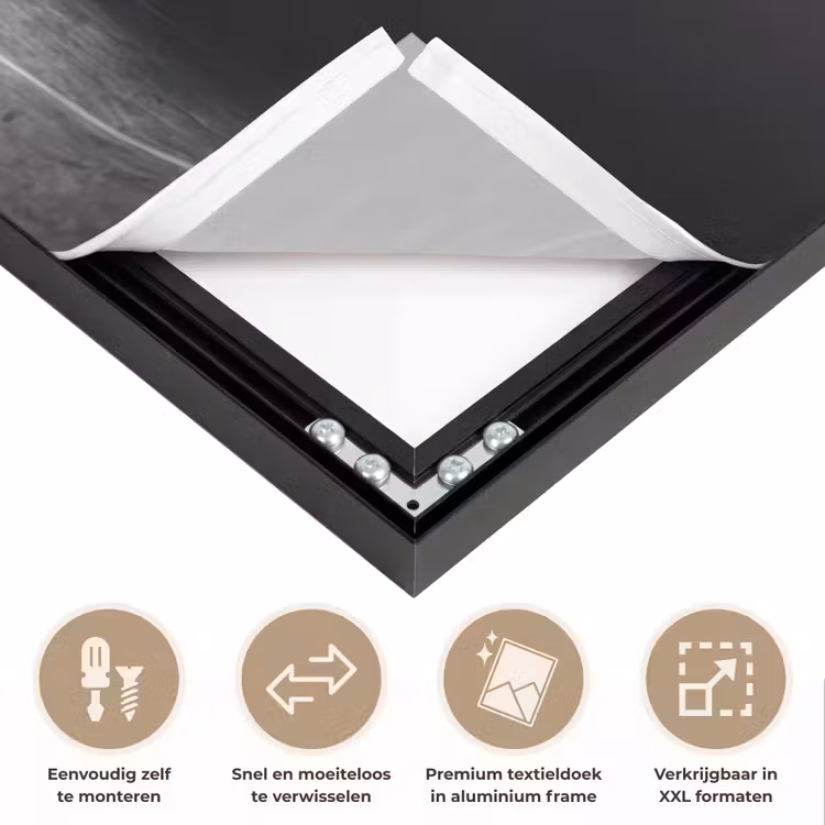 Persoon - Piano - Muziek - Zwart-wit - Podium Textielframe zwart klein -USP_closeupNL