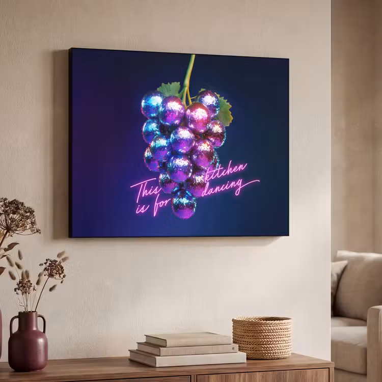 Quote - Neon - Disco - Druiven Textielframe zwart klein -sfeer3