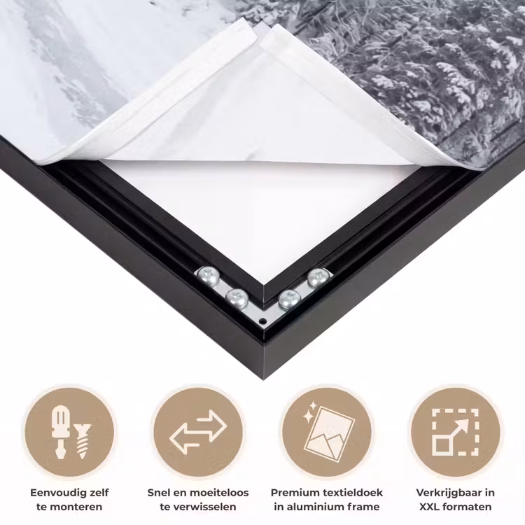 Rivier - Bevroren - Landschap - Winter Textielframe zwart klein -USP_closeupNL