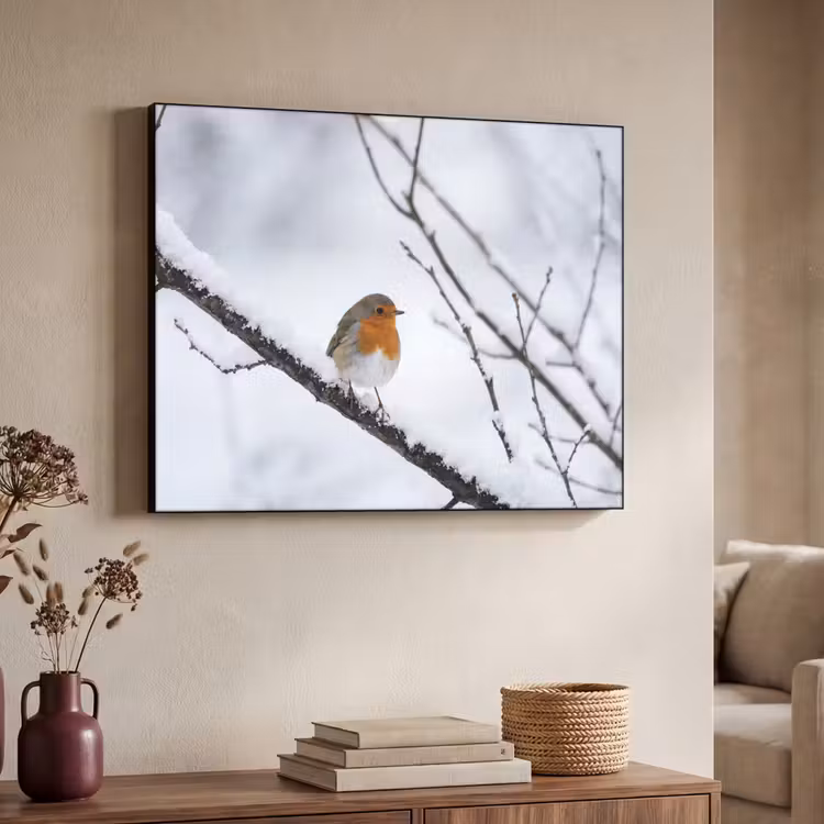 Roodborstje - Tak - Sneeuw - Winter - Levendig Textielframe zwart klein -sfeer3