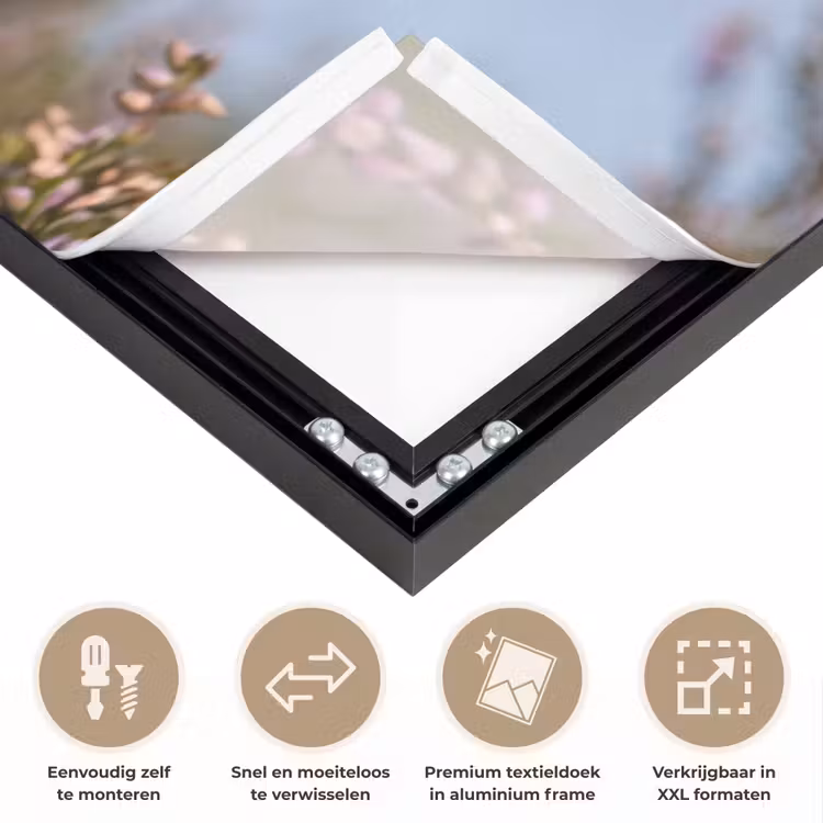 Roodborsttapuit - Heide - Paars - Natuur - Sfeervol Textielframe zwart klein -USP_closeupNL