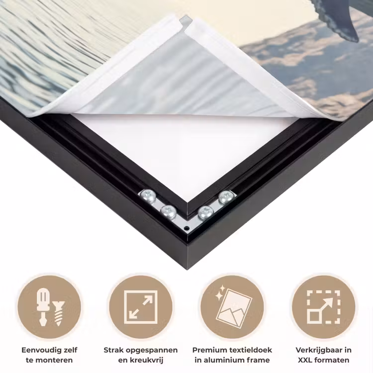 Art frame - Ruimtevaarder - Walvis - Fantasie - Ruimtevaarder - Walvis - Fantasie Textielframe zwart klein