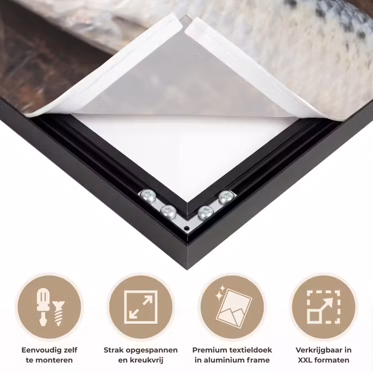 Art frame - Sardientje - krant - snijplank - Sardientje - krant - snijplank Textielframe zwart klein