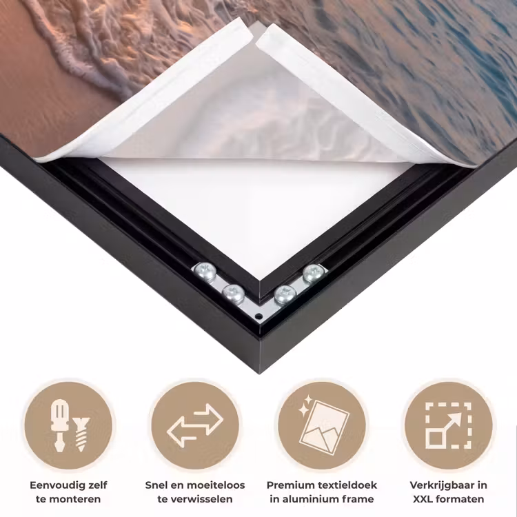 Schommel - Strand - Zonsondergang - Natuur - Oranje Textielframe zwart klein -USP_closeupNL