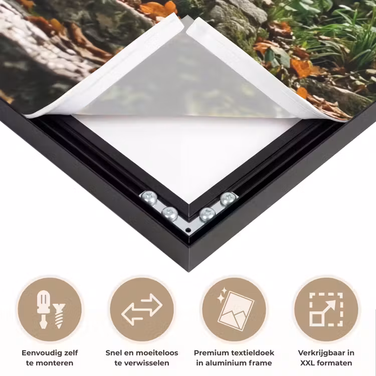 Stenen - Trap - Bos - Natuur Textielframe zwart klein -USP_closeupNL