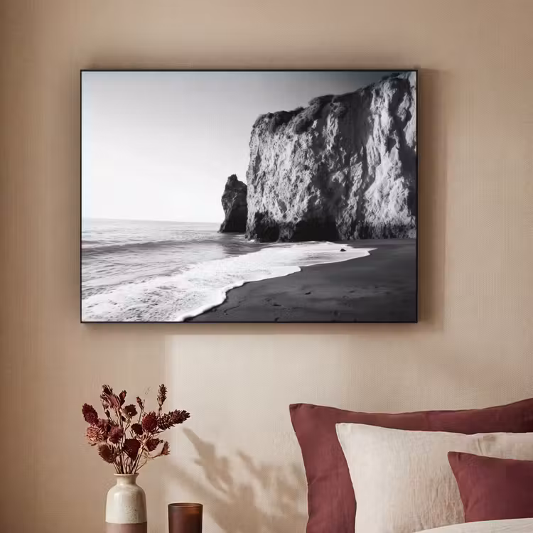 Strand - Klif - Golven - Voetstappen Textielframe zwart klein -sfeer1