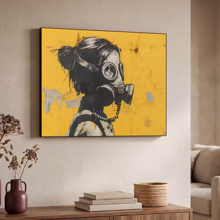Street art - Meisje - Geel - Banksy Style Textielframe zwart klein -sfeer3