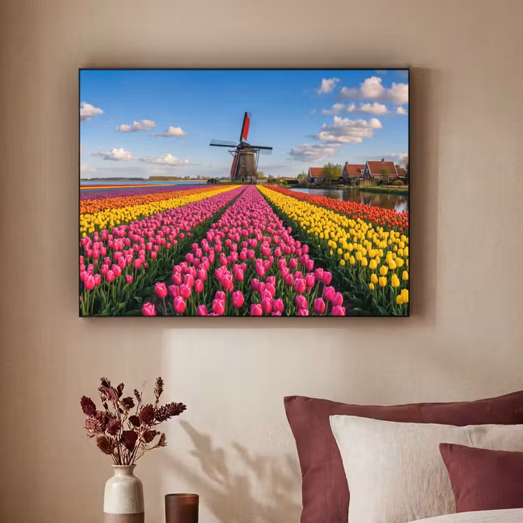 Tulpen - Holland - Molen - Kleurrijk Textielframe zwart klein -sfeer1