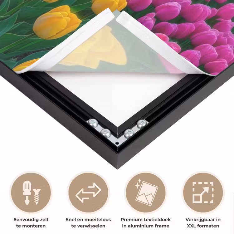 Tulpenveld - Zonsondergang - Kleurrijk Textielframe zwart klein -USP_closeupNL