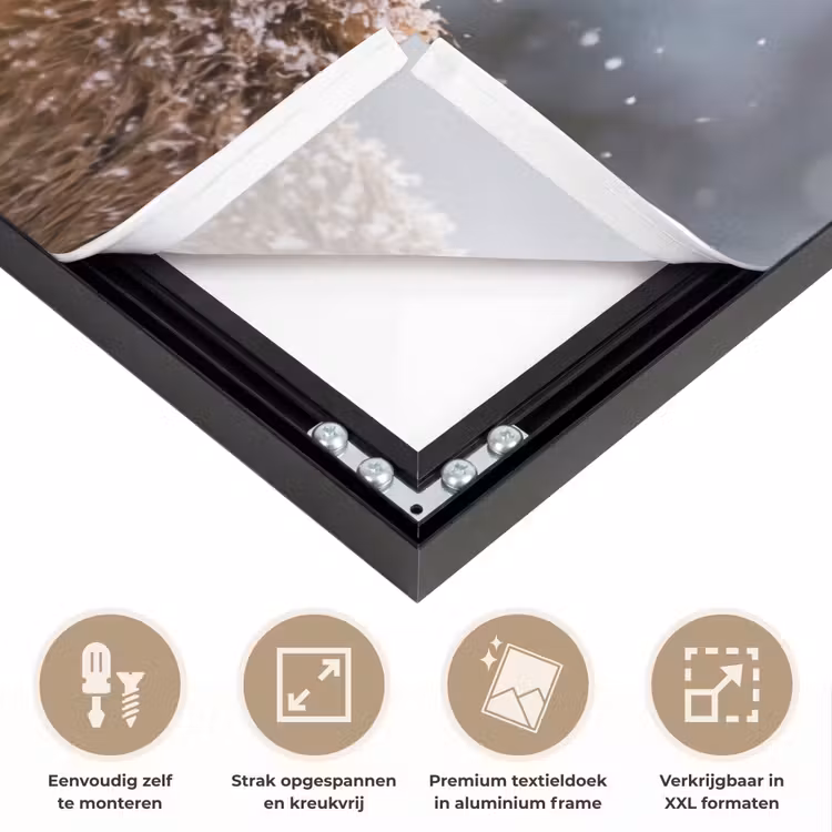 Vos - Sneeuwval - Portret - Winter - Sfeervol Textielframe zwart klein -USP_feed_closeupNL