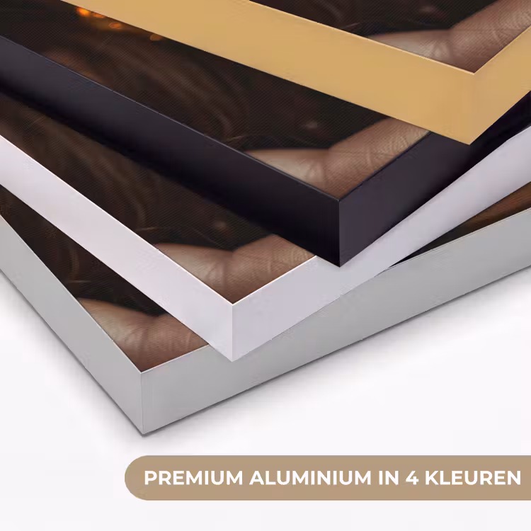 Vrouw - Goud - Gezicht - Verf - Lippen Textielframe zwart klein -USP_kleurenNL