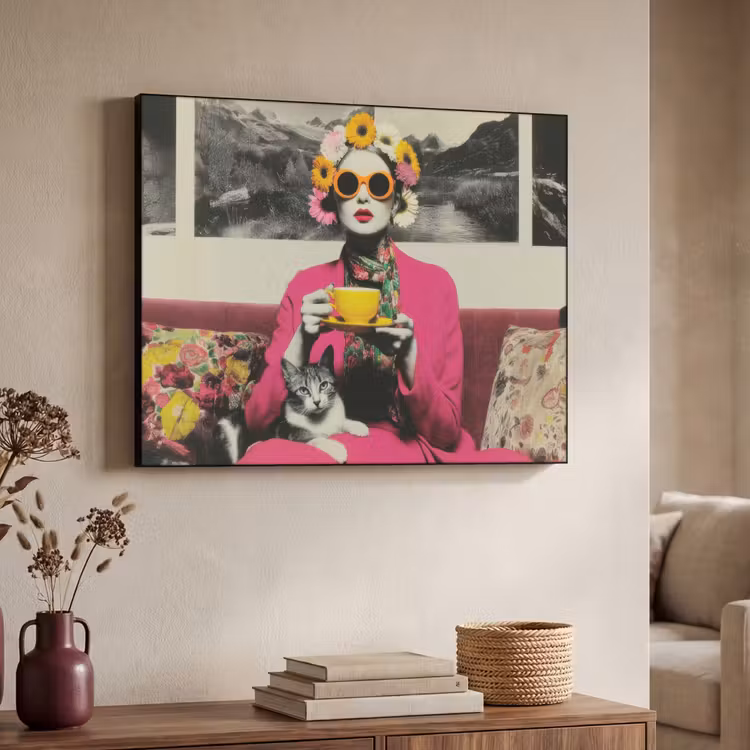 Vrouw - Kat - Bloemen - Kopje - Retro Textielframe - compleet frame klein -sfeer3