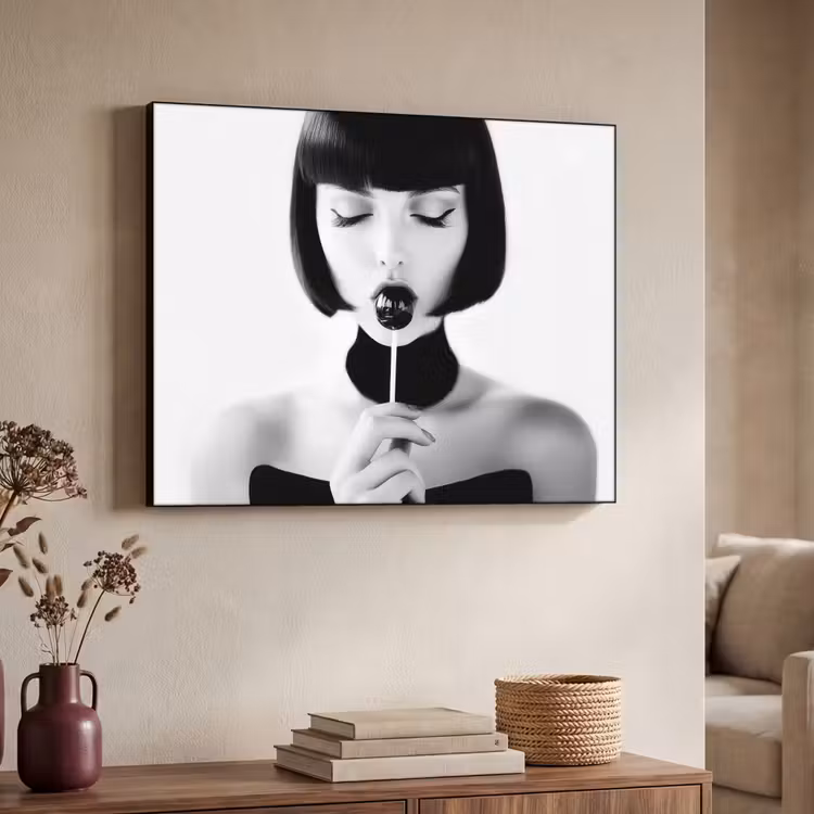 Vrouw - Lolly - Zwart - Wit Textielframe - compleet frame klein -sfeer3