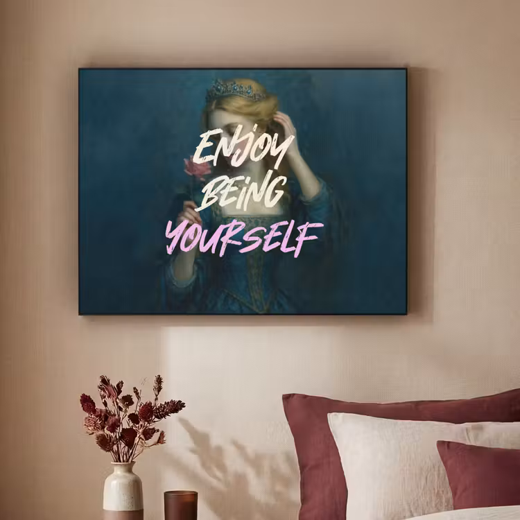 Vrouw - Roos - Quote Textielframe - compleet frame klein -sfeer1