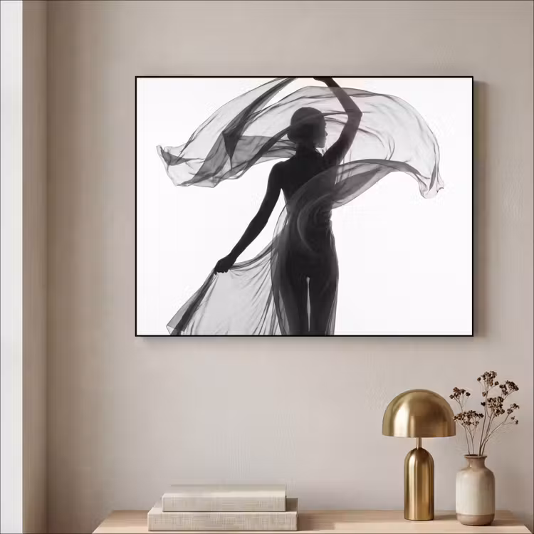 Vrouw - Sluier - Portret - Zwart - Wit - Artistiek Textielframe zwart klein -sfeer2