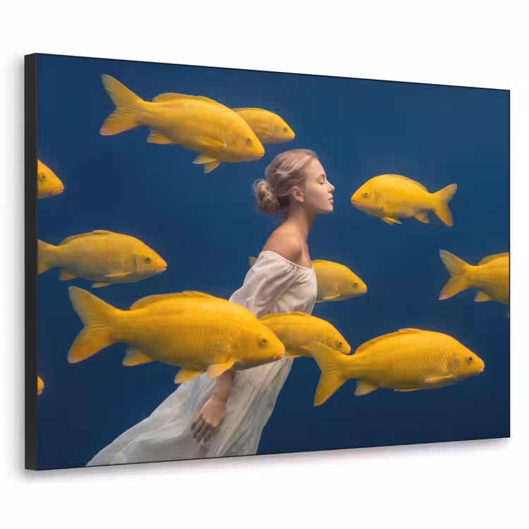 Vrouw - Vis - Water - Natuur - Geel Textielframe zwart klein -3d