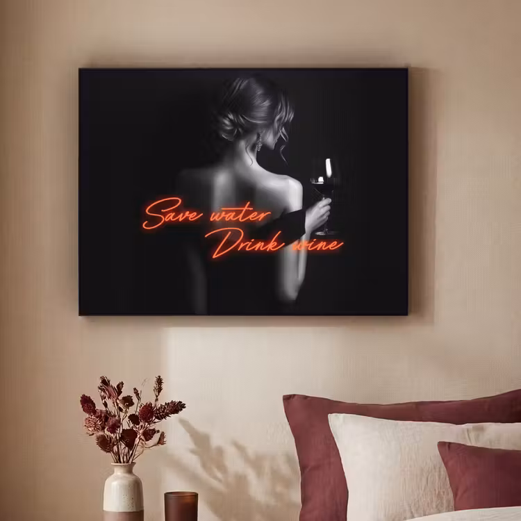Wijn - Vrouw - Neon - Quote Textielframe - compleet frame klein -sfeer1