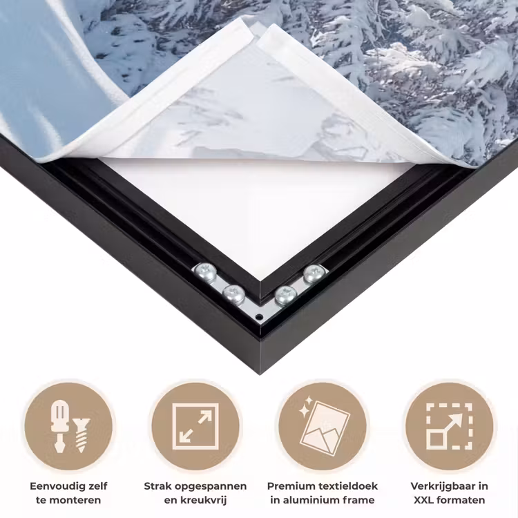 Winterlandschap - Natuur - Berg - Bomen - Sneeuw Textielframe zwart klein -USP_feed_closeupNL