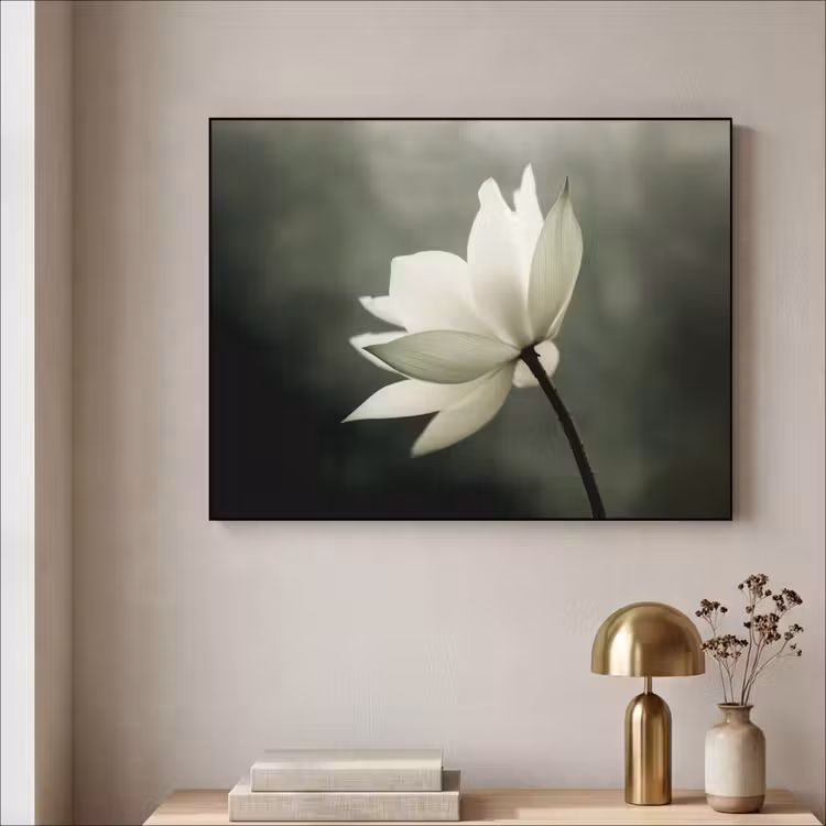Wit - Lotus - Donker - Bloem Textielframe zwart klein -sfeer2