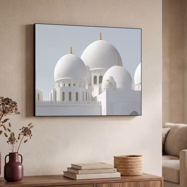 Witte koepels - Helderblauwe lucht - Islamitisch Textielframe zwart klein -sfeer3