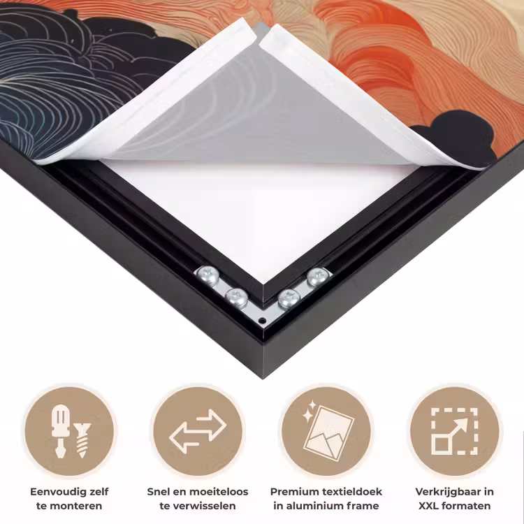 Witte vos - wolken - maan Textielframe zwart klein -USP_closeupNL