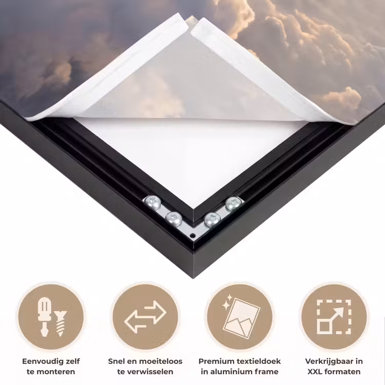 Wolken - Zonnestralen - Natuur - Wit Textielframe zwart klein -USP_closeupNL