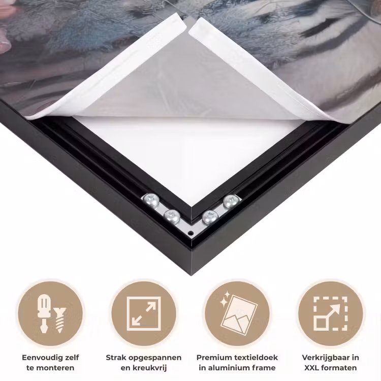Zebra - Wilde dieren - Vlinder - Bloemen Textielframe zwart klein -USP_feed_closeupNL