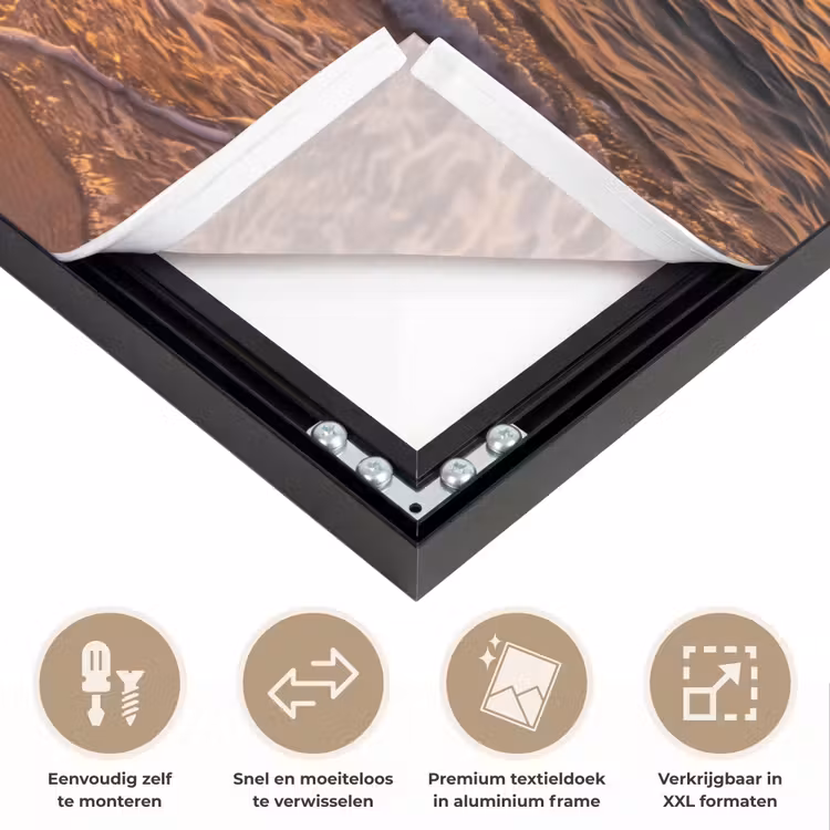 Zee - Kust - Zonsondergang - Natuur - Oranje Textielframe zwart klein -USP_closeupNL