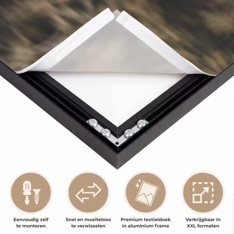 Zeearend - Vliegen - Bos - Natuur Textielframe zwart klein -USP_closeupNL