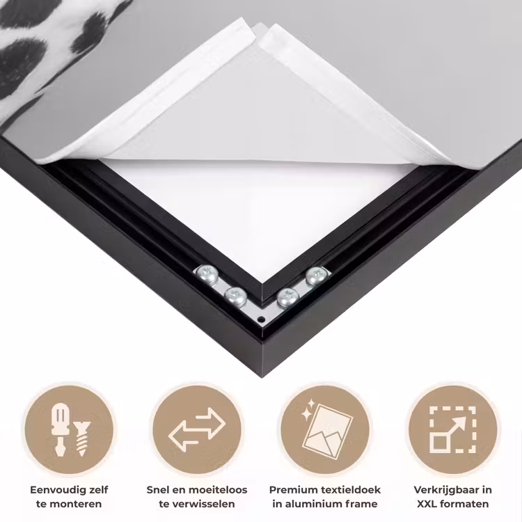 Zonnebril - Dalmatiër - Wijnglas - Tong Textielframe zwart klein -USP_closeupNL