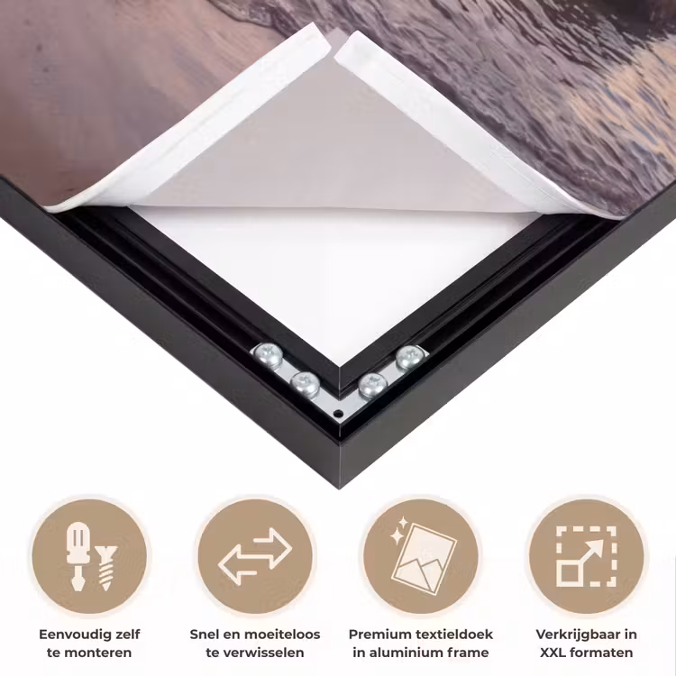 Zonsondergang - Kust - Water - Natuur - Oranje Textielframe zwart klein -USP_closeupNL