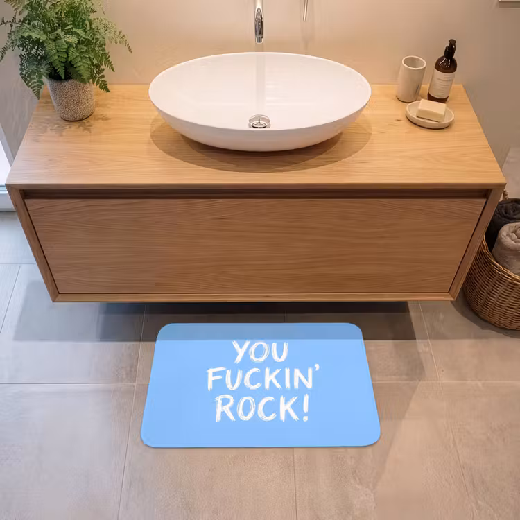 Blauw - Wit - You fuckin rock Badmat klein -sfeer1
