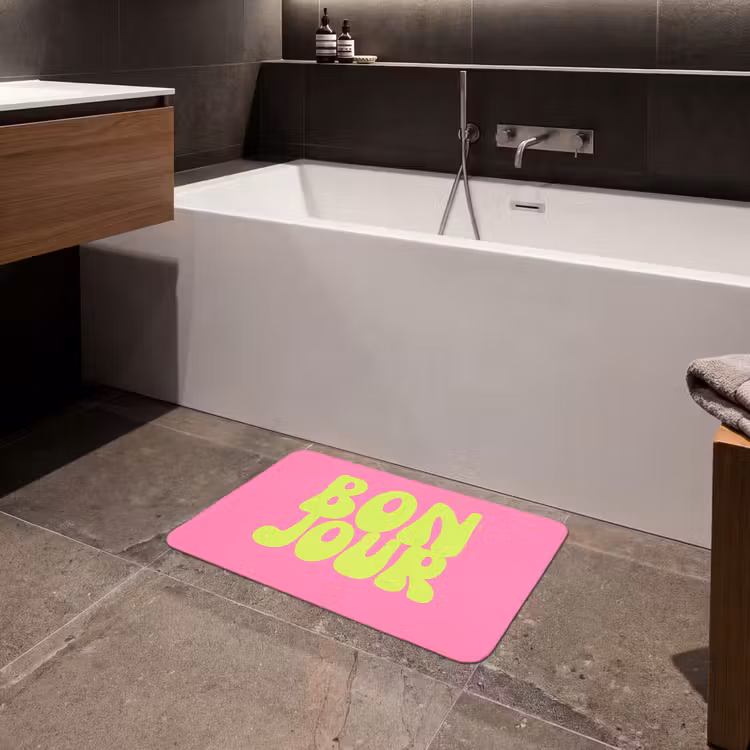 Bonjour - Roze - Fel groen Badmat klein -sfeer3