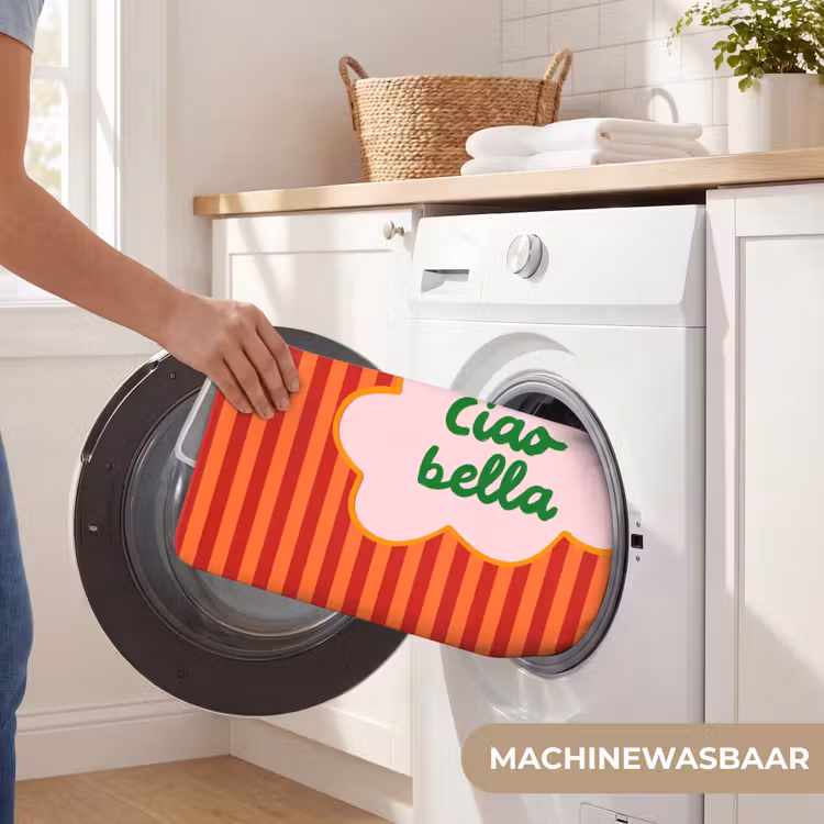 Ciao bella - Tekstwolk - Strepen - Oranje Badmat klein -USP_WasbaarNL