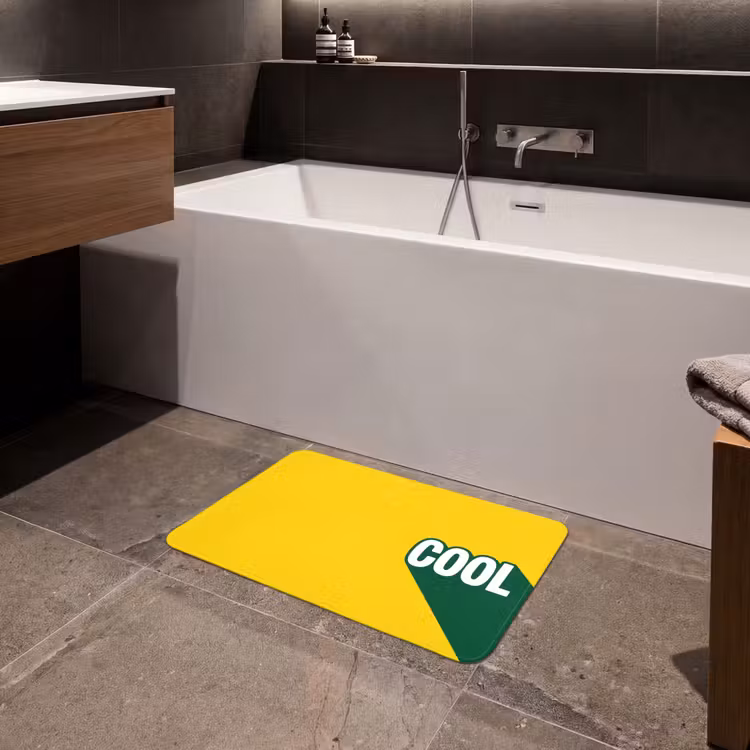 Cool - Geel - Groen Badmat klein -sfeer3