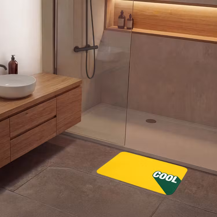 Cool - Geel - Groen Badmat klein -sfeer2