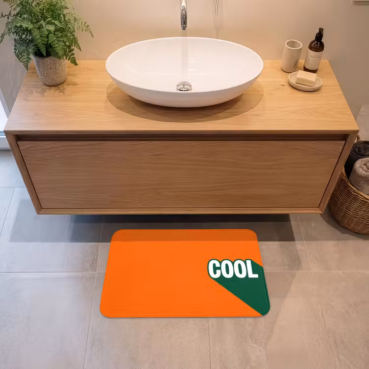 Cool - Oranje - Groen Badmat klein -sfeer1
