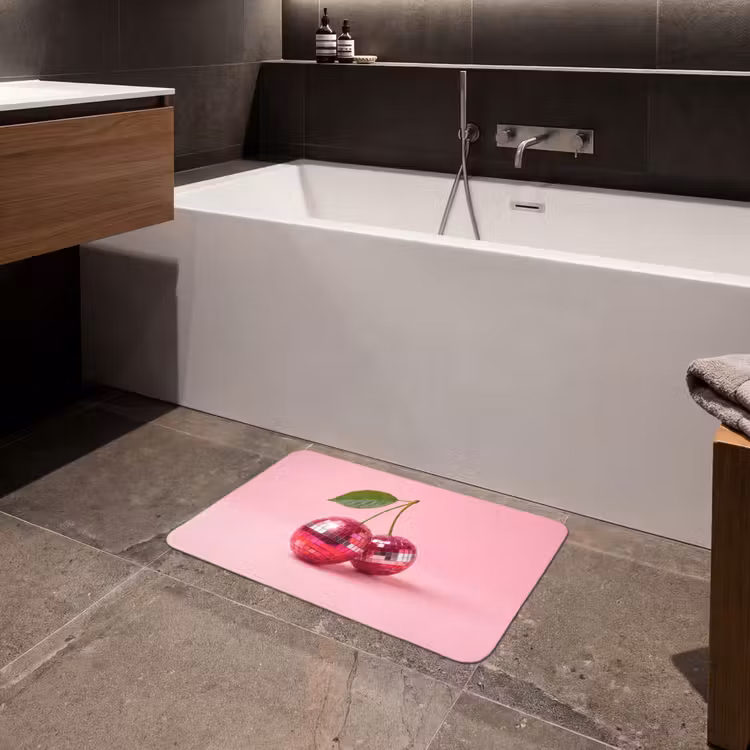 Disco - Kersen - Roze Badmat klein -sfeer3