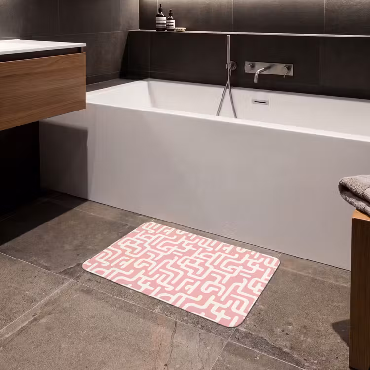 Doolhofpatroon - Roze - Wit - Abstract Badmat klein 997 -sfeer3