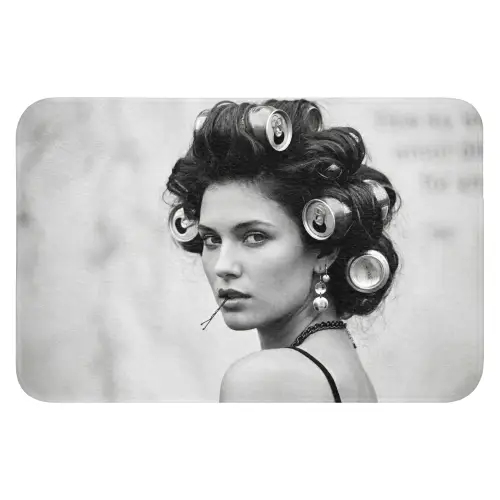 Edgy - Vrouw - Zwart - Wit Badmat klein -3d