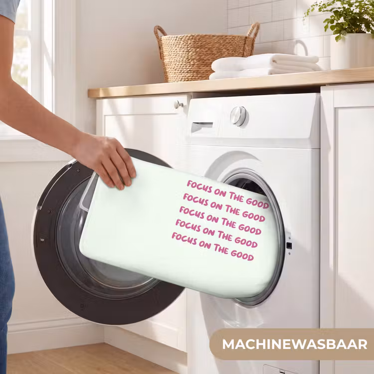Focus on the good - Roze Badmat klein -USP_WasbaarNL
